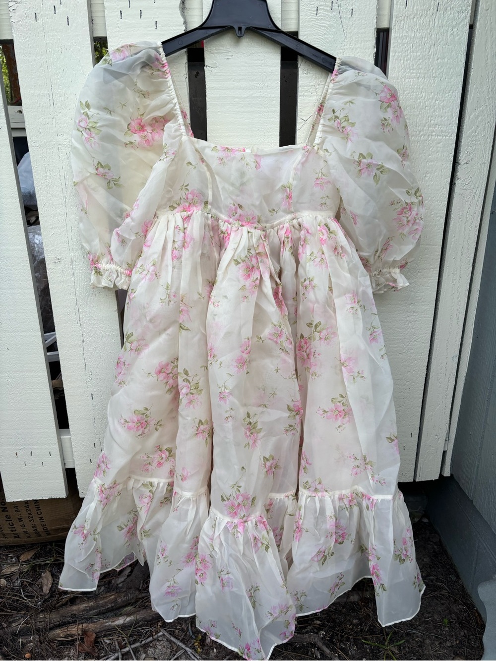 Selkie French Puff Summer Home